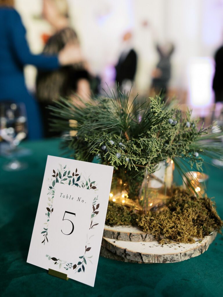 Winter Wedding Decor